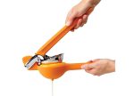 Chef'n FreshForce™ Citrus Juicer In Orange