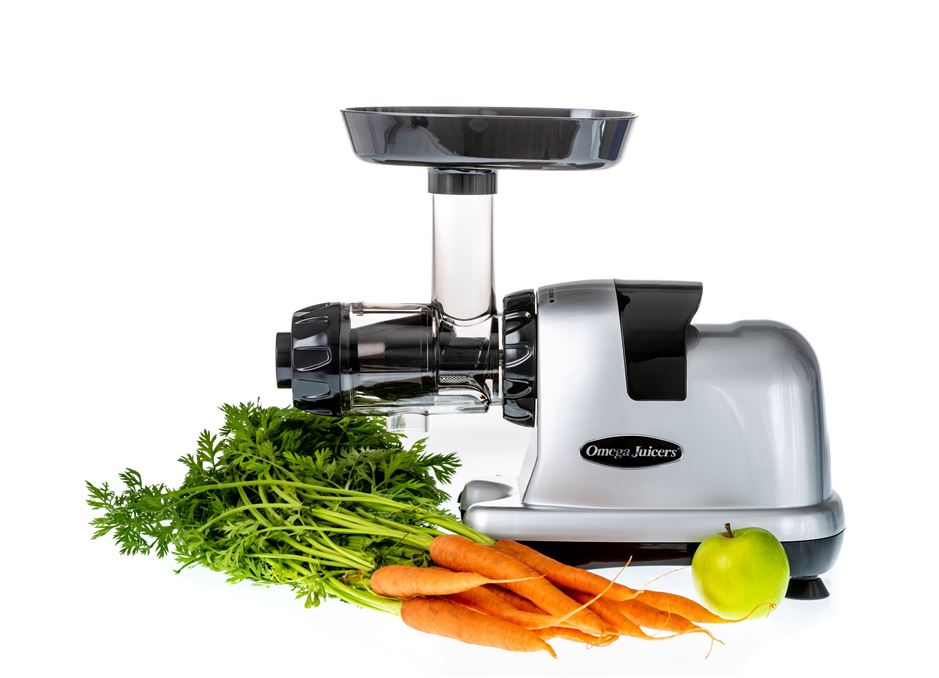 Omega 8007 Juicer And Nutrition Centre in Silver