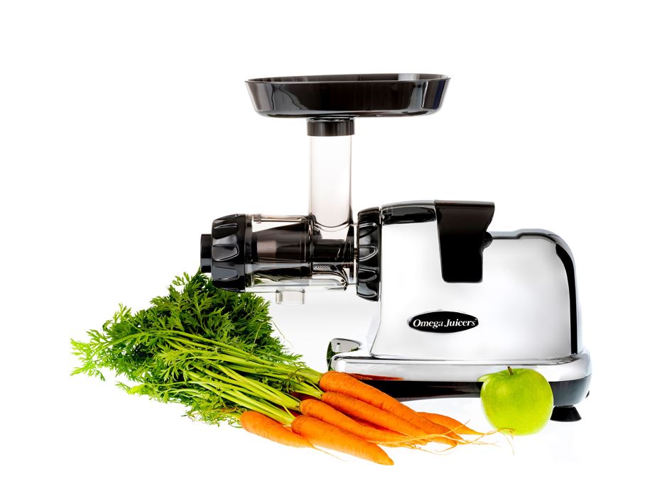 Omega 8007 Juicer And Nutrition Centre in Silver