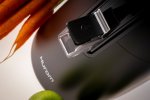 Hurom H400 Slow Juicer in Black details