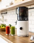 Sana 818 Automatic Juicer with Juice